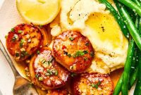 Lemon-Kissed Scallops with Garlic Butter Glaze
