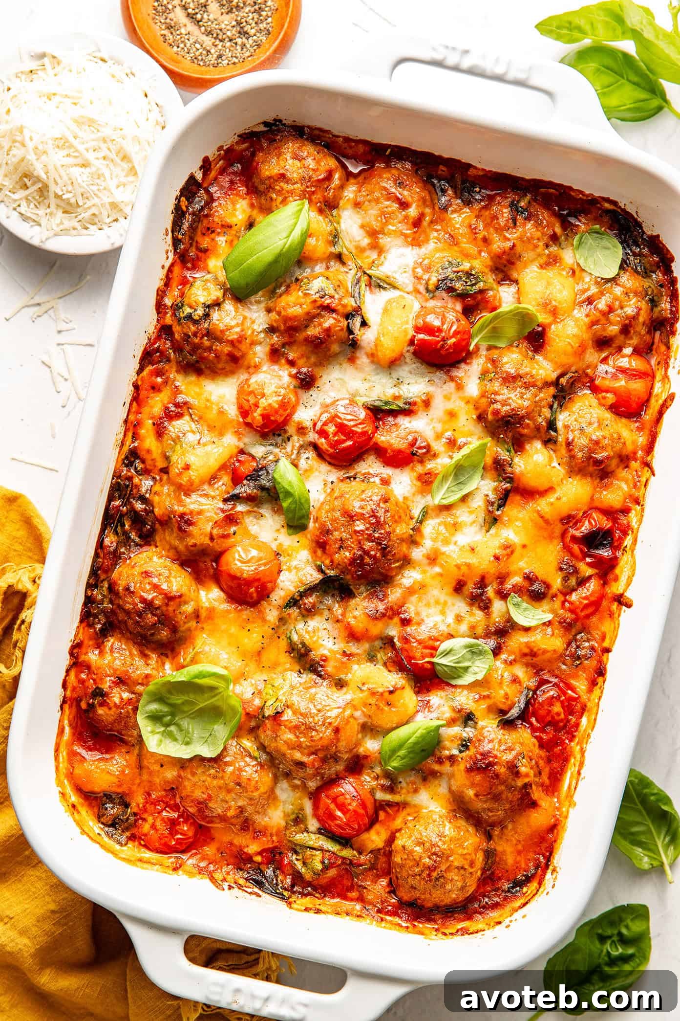 One-Pan Baked Gnocchi with Meatballs and Tomato Sauce 2 img 103796 1