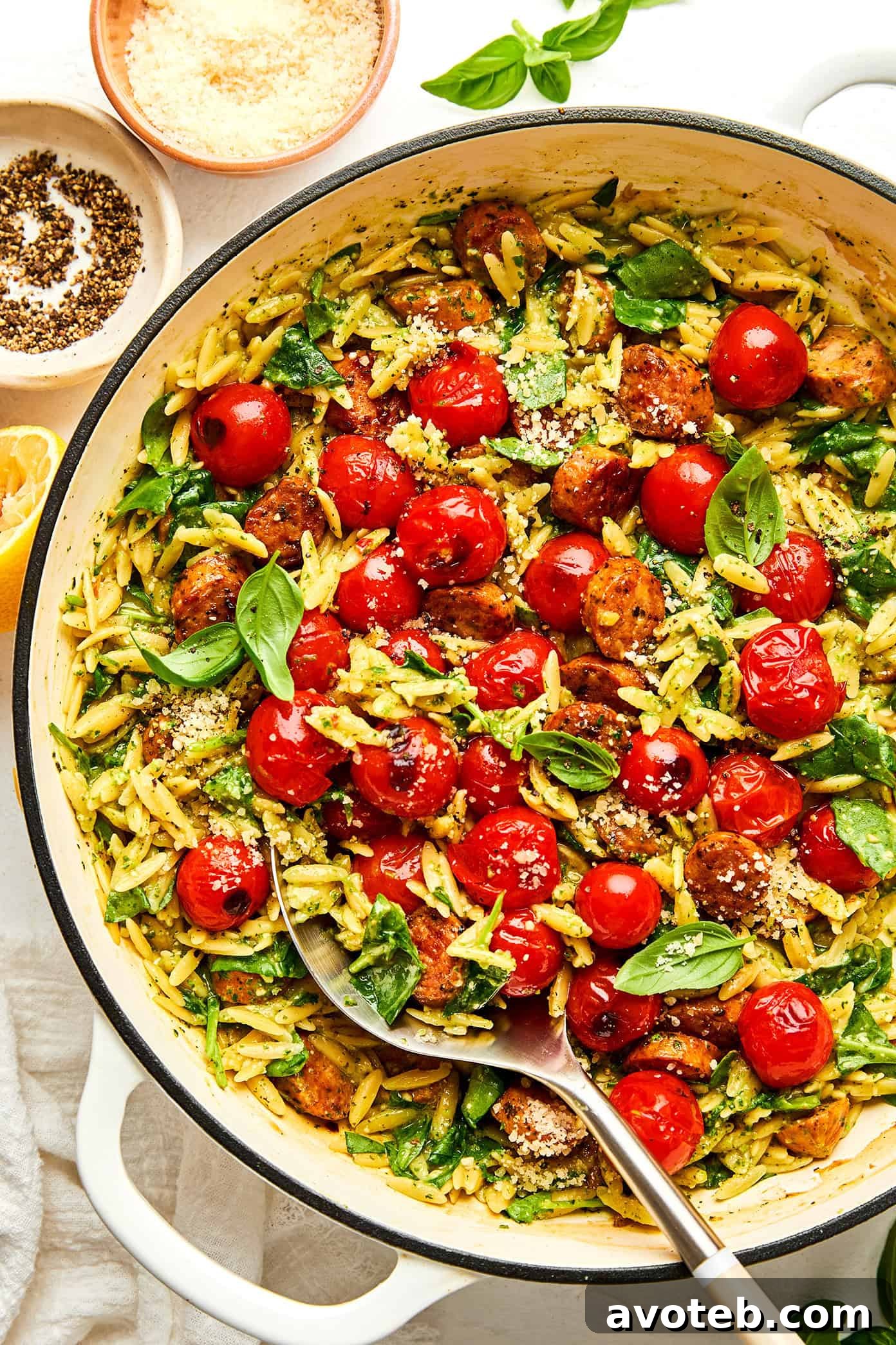 One-Pan Pesto Orzo with Sausage and Cherry Tomatoes 6 img 104443 5